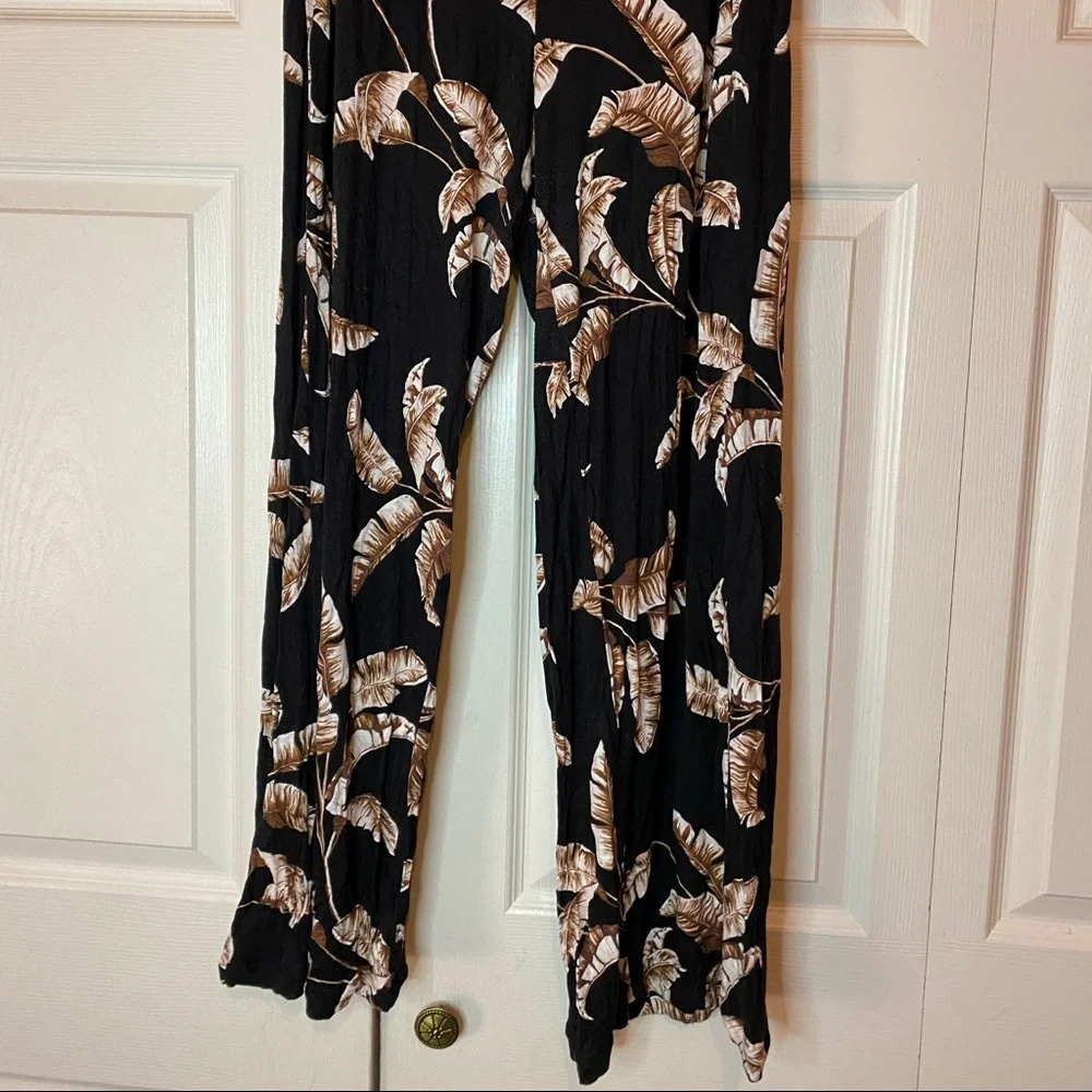 Flared patterned pants - Picture 2 of 2